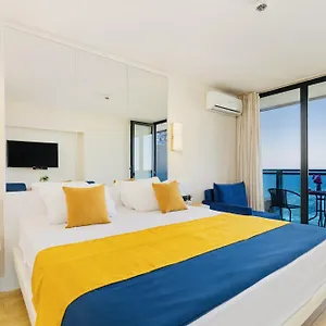 Апарт-отель Orbi Sea View *****